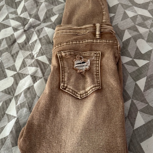 Distressed high rise Tan Women Jeans - Picture 3 of 4